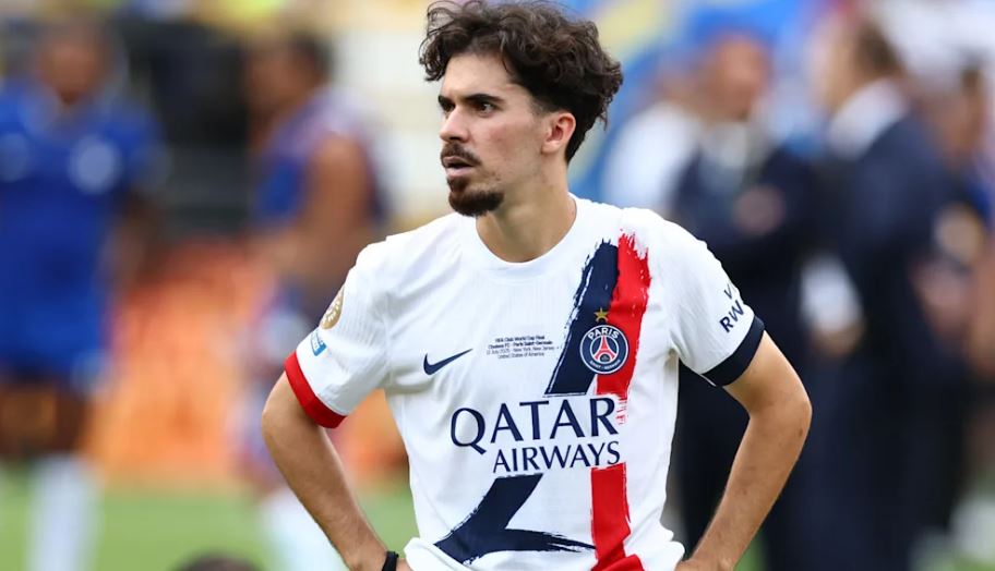 Real Madrid rikthen interesimin për yllin e PSG-së