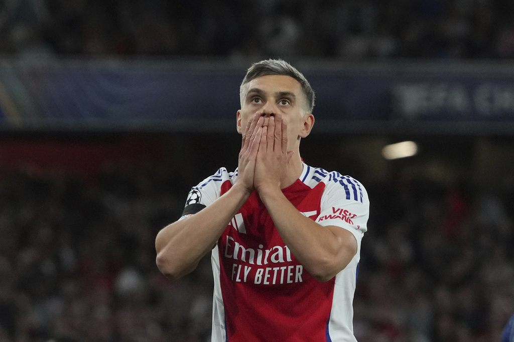 Besiktasi interesohet për sulmuesin anësor të Arsenalit