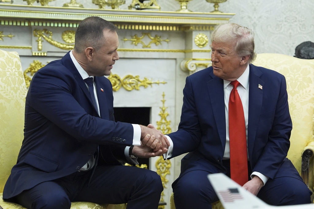 Dronët rusë mbi Poloni, Trumpi pritet të flasë sot me homologun Nawrocki