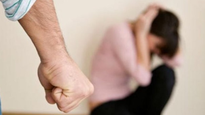 Pejë: Dy raste të dhunës në familje, njëri nga të dyshuarit në arrati
