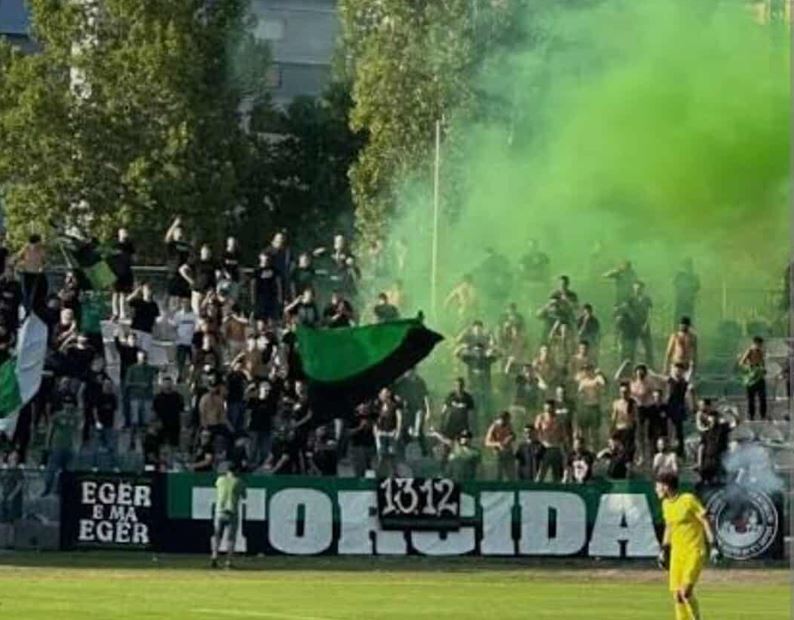 Udhëtim masiv nga  Torcida  për derbin rajonal të Ligës së Parë
