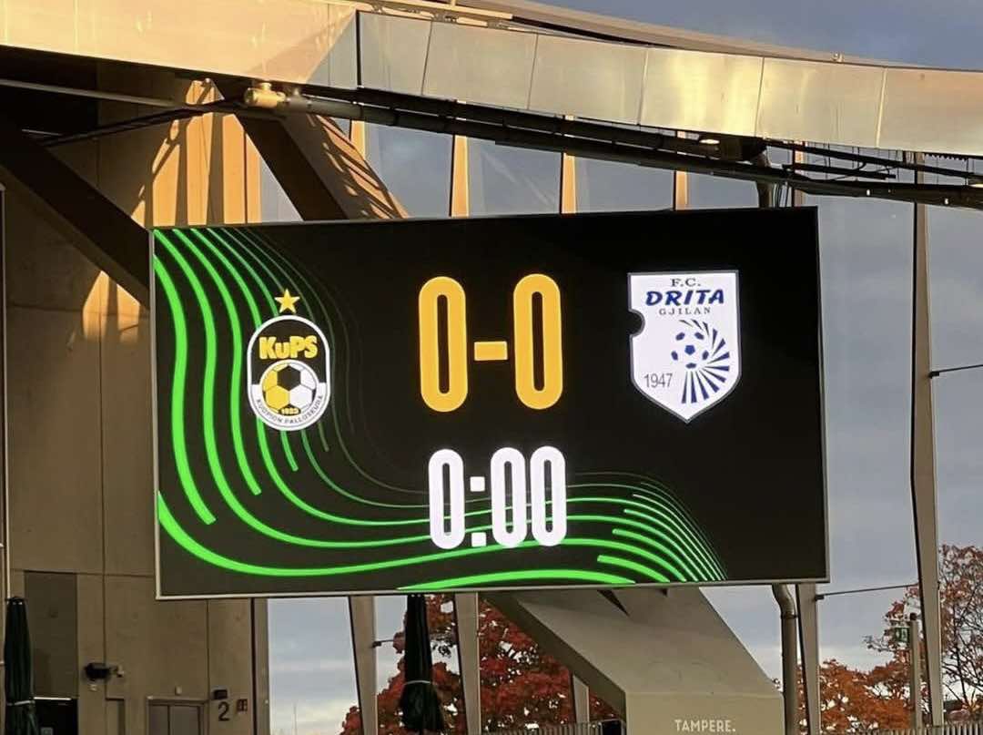 Drita dhe Shkëndija: Formacionet zyrtare