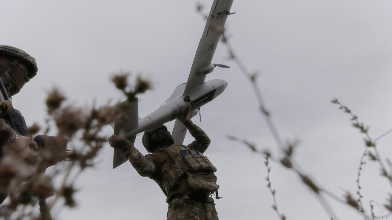 Rusia pretendon se rrëzoi 251 dronë ukrainas, 61 mbi Detin e Zi