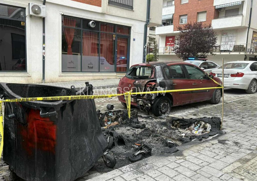 Nga djegia e kontejnerëve, vetura merr flakë në kryeqytet