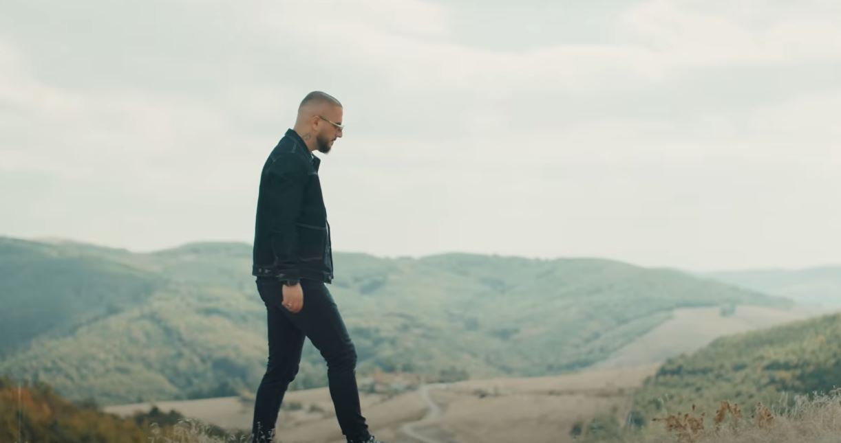 Gold Ad gëzon fansat me lajmërimin e fundit