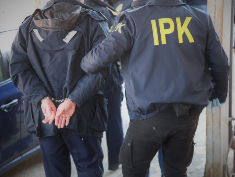 Arrestohet një polic në Prizren për dhunë në familje