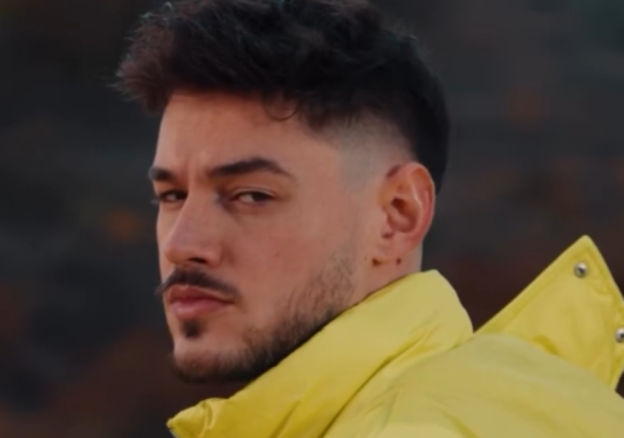 Leo këngë kushtuar “ex-it” (VIDEO)