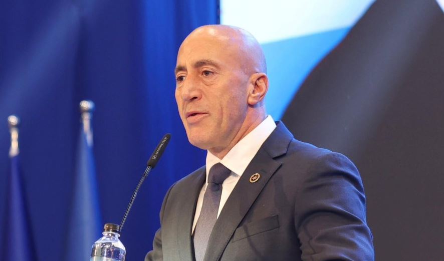 Heqja e simboleve të Kosovës nga kryetarët në veri  Haradinaj kërkon veprim nga ndërkombëtarët