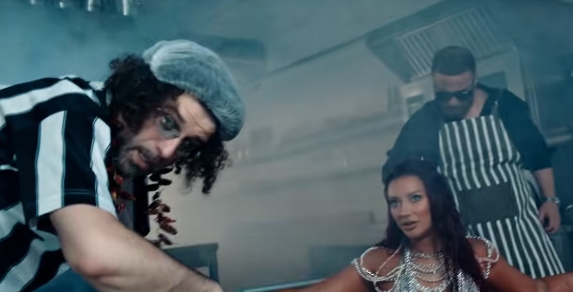 Ronela, Mc Kresha dhe Lyrical Son publikojnë projektin "Pershesh" (VIDEO)