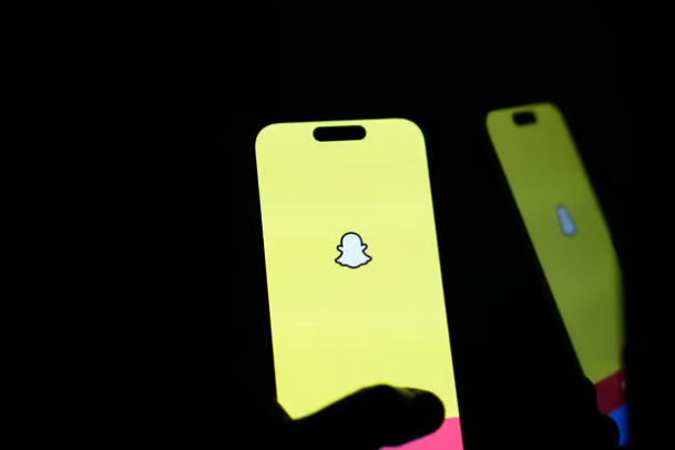Problemet me Snapchat vazhdojnë: Përdoruesit humbin mesazhe dhe miq pas ndërprerjes