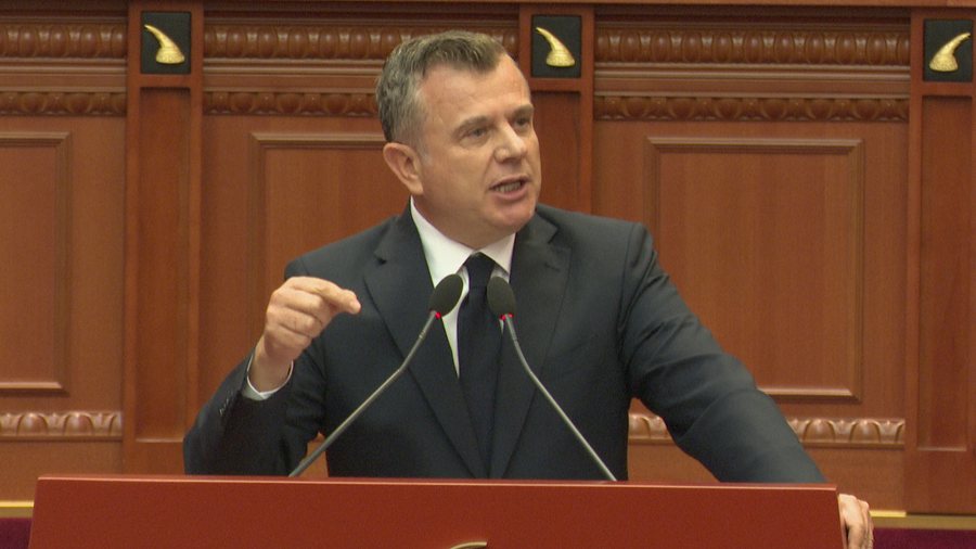 Balla sulmon Berishën: S’ke nxjerr kurrë nga goja një fjalë për çlirimtarët në Hagë