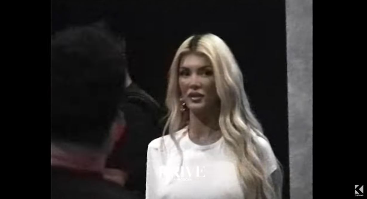 Detaje ekskluzive, Era Istrefi feston publikimin e këngës së re bashkë me Ledrin dhe Xhensilën (VIDEO)