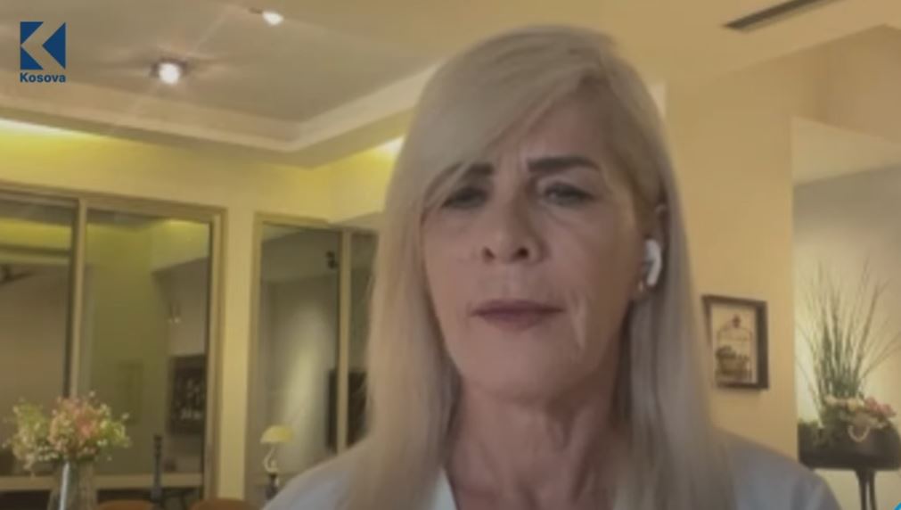 Shqiptarja që jeton në Izrael i gëzohet nënshkrimit të Marrëveshjes së Paqes (VIDEO)