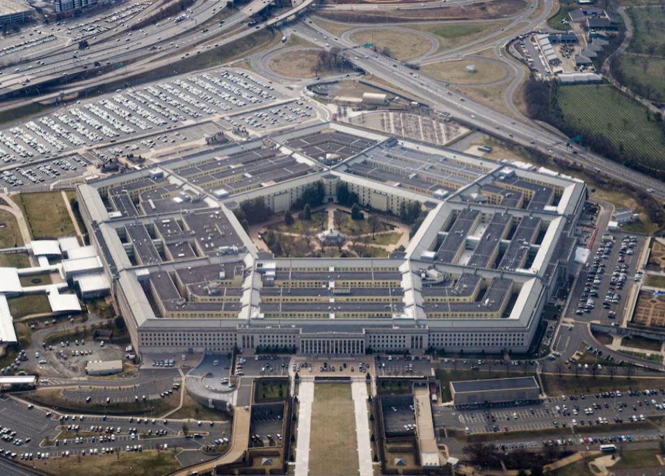 Trumpi i kërkon Pentagonit ta testojë arsenalin bërthamor të Amerikës