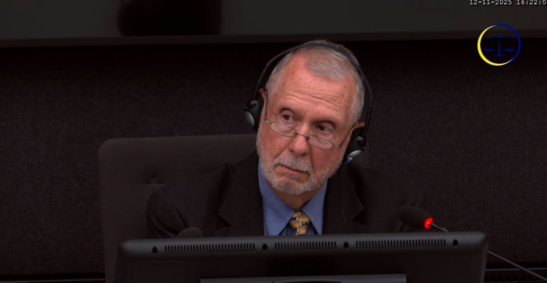 Ish këshilltari i Wesley Clark e nisi dëshminë e tij në rastin e Thaçit dhe të tjerëve