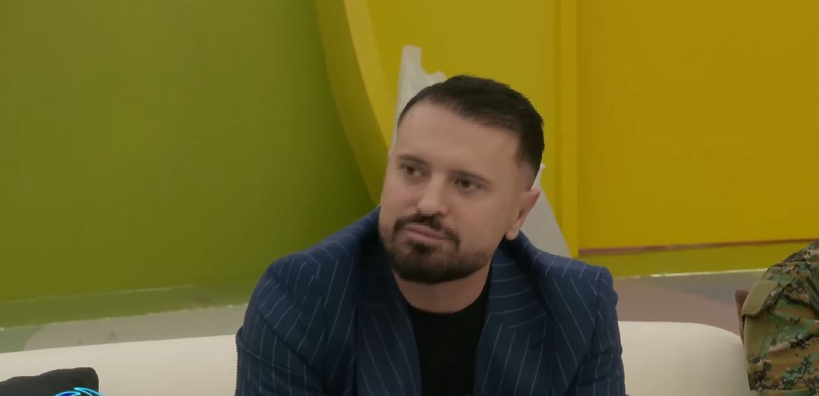 Labi  BBVK4 ka nisur me hyrjen time  VIDEO 