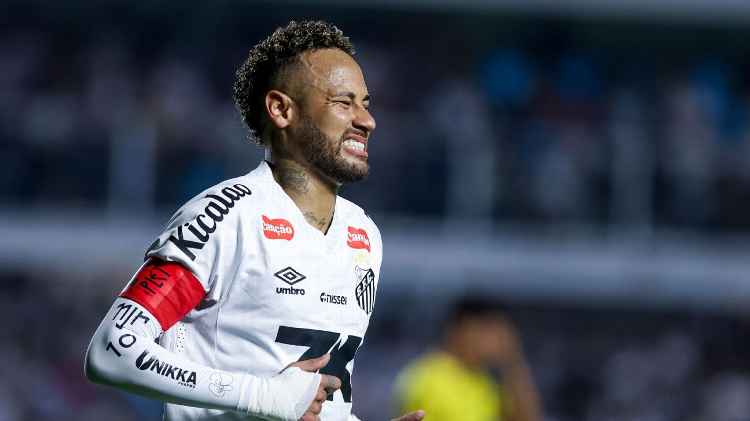 Neymar nuk dëgjon mjekët, luan i lënduar për klubin e fëmijërisë