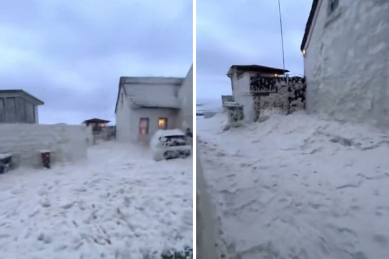 Sasi e madhe shkume deti mbulon bregdetin pranë Dublinit (VIDEO)