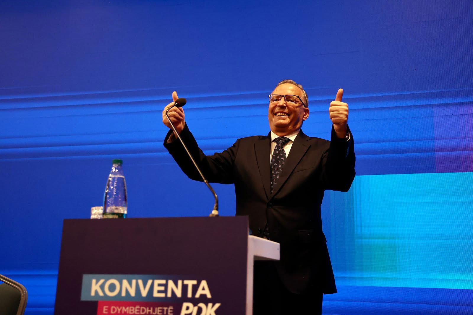 Hamza prezanton listën e kandidatëve të PDK së për deputetë  50 garojnë për herë të parë