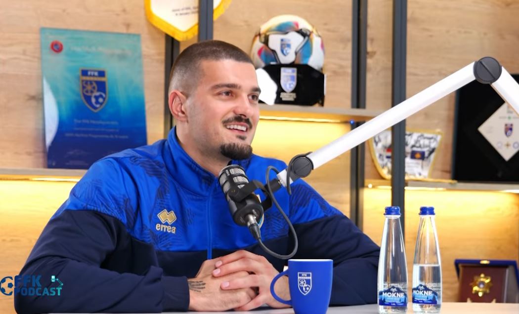 Aro Muric: E dua popullin dhe kulturën e Kosovës (VIDEO)