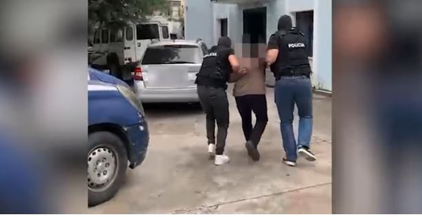 Arrestohet shtetasi i Kosovës në Tiranë, u kap me 23 kilogramë drogë