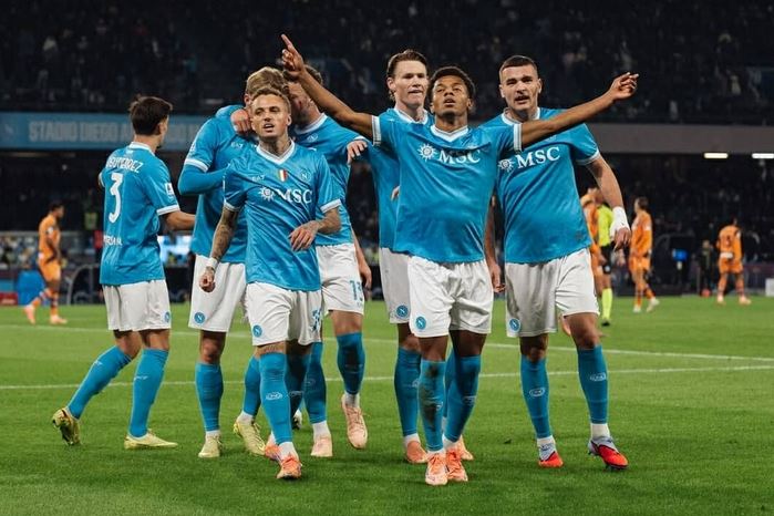 Napoli në stilin e kampionit mposht Atalantan