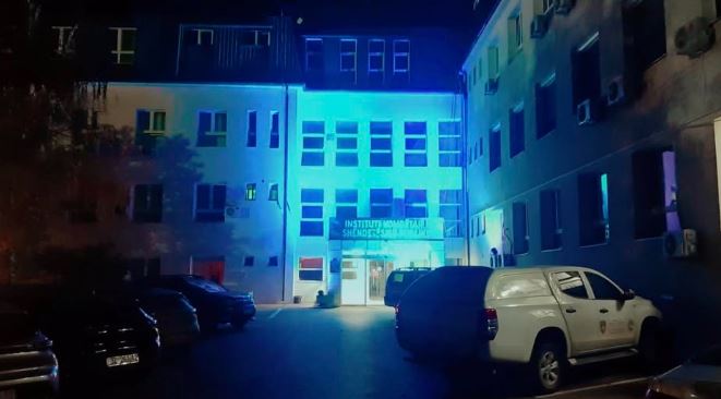 IKShPK bëhet i kaltër në simbol të ndërgjegjësimit për diabetin