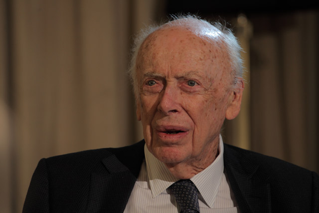 Vdes njeriu që bashkëzbuloi strukturën e ADN së