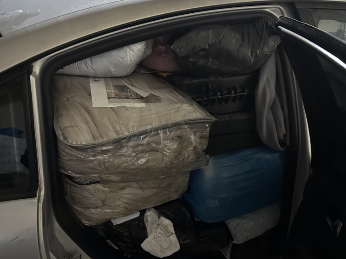 Dy vetura me mall të padeklaruar ndalohen në Vërmicë   vlera rreth 8 mijë euro