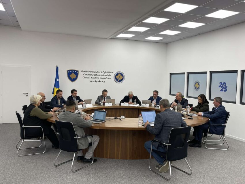 KQZ miraton akreditimin e rreth 8 800 vëzhguesve për raundin e dytë zgjedhor