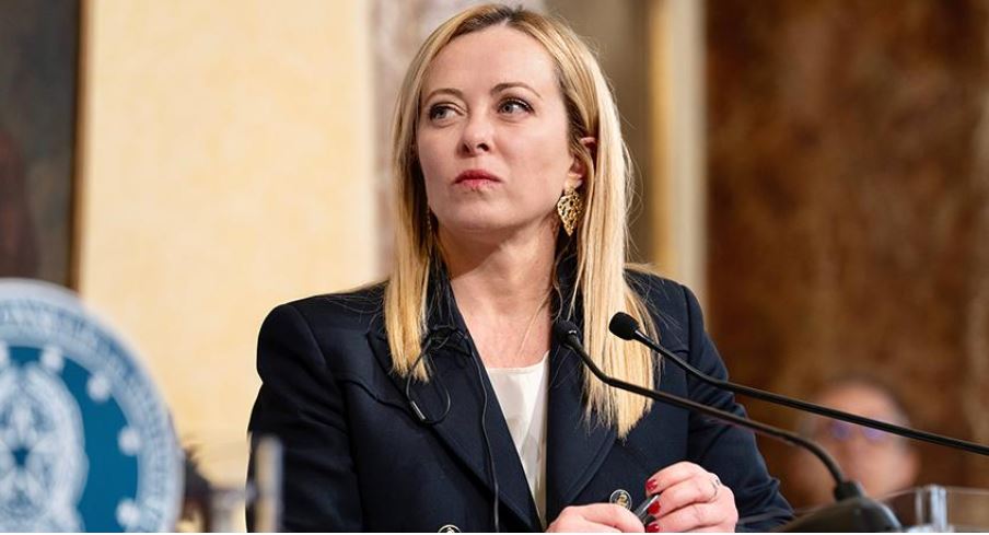 Meloni vlerëson shqiptarin, kryeministrja italiane shkruan për Elton Zefin