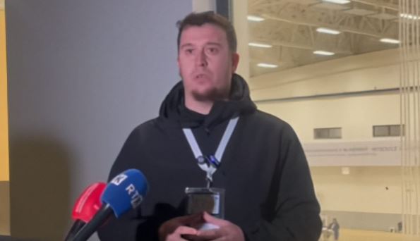 PDK raporton parregullsi masive në Mitrovicë   20 vendvotime u lëvizën nga klasa në klasë 