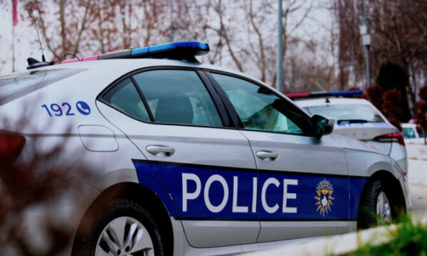 Këmbësorja goditet me veturë nga pakujdesia në Dreans
