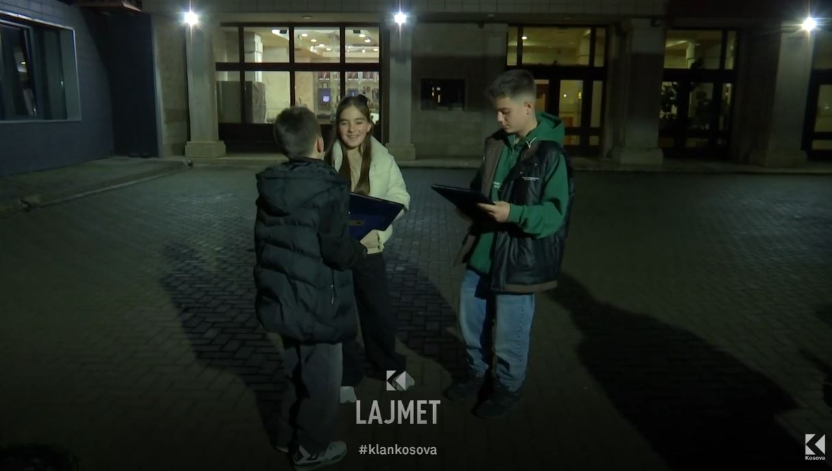 Propozimi i gazetarit të Klanit: I kthyen 614 euro, fëmijët marrin medalje shteti (VIDEO)