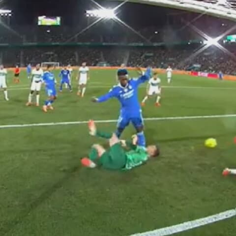 Tifozët e Barcelonës të indinjuar: "Si iu pranua ky gol Realit?"
