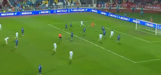 Vargas shënon, Zvicra në epërsi (VIDEO)