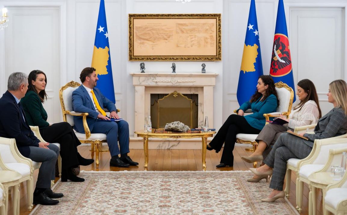 Osmani përgëzon punën dyvjeçare të Institutit për Krimet e Kryera Gjatë Luftës në Kosovë