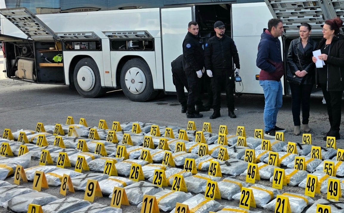 Paraburgoset shoferi i autobusit që u kap me 120 kg drogë