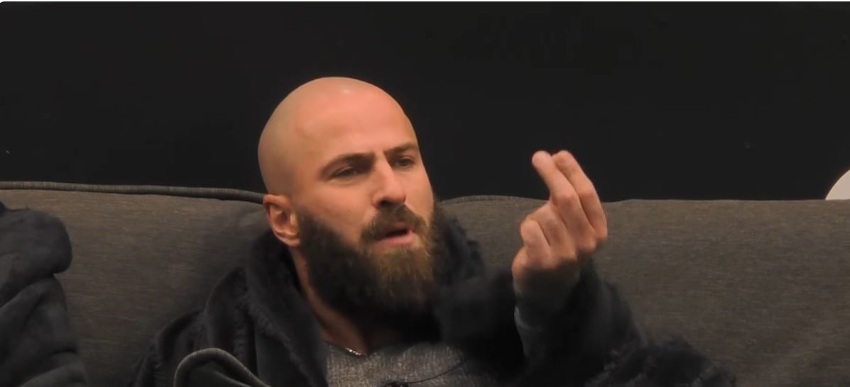 Nailiri Albës  Çka më intereson mua që ti je e mërzitur  Nuk jam fëmijë  VIDEO 