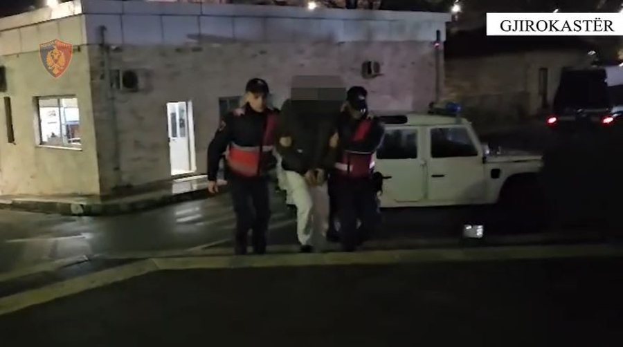 Goditet rrjeti i shpërndarjes së drogës në Gjirokastër  10 të arrestuar