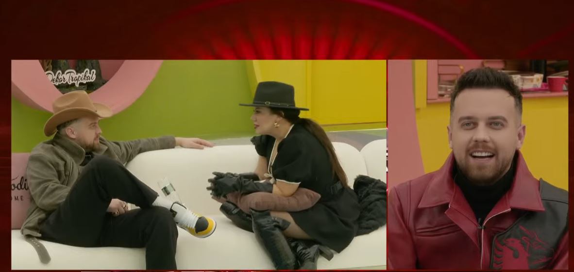 shoke-apo-dicka-me-shume-klipi-qe-shfaqe-sasen-dhe-kushtrimin-ne-nje-pozicion-tjeter-video