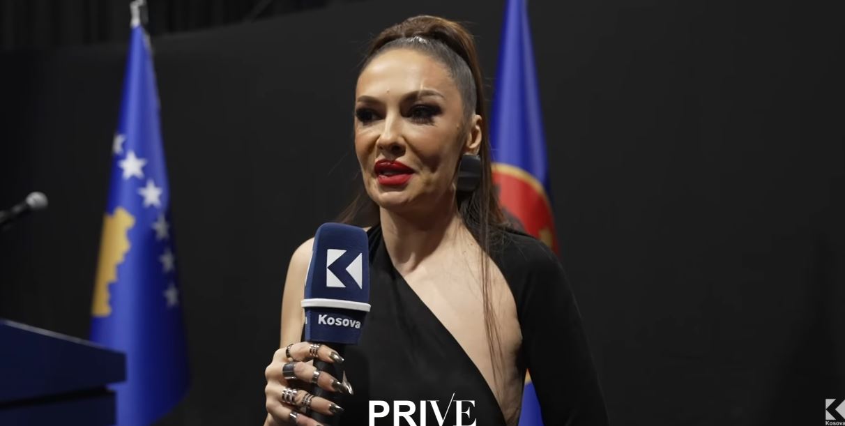 Çka nuk u pa nga koncerti i Adelinës   VIDEO 