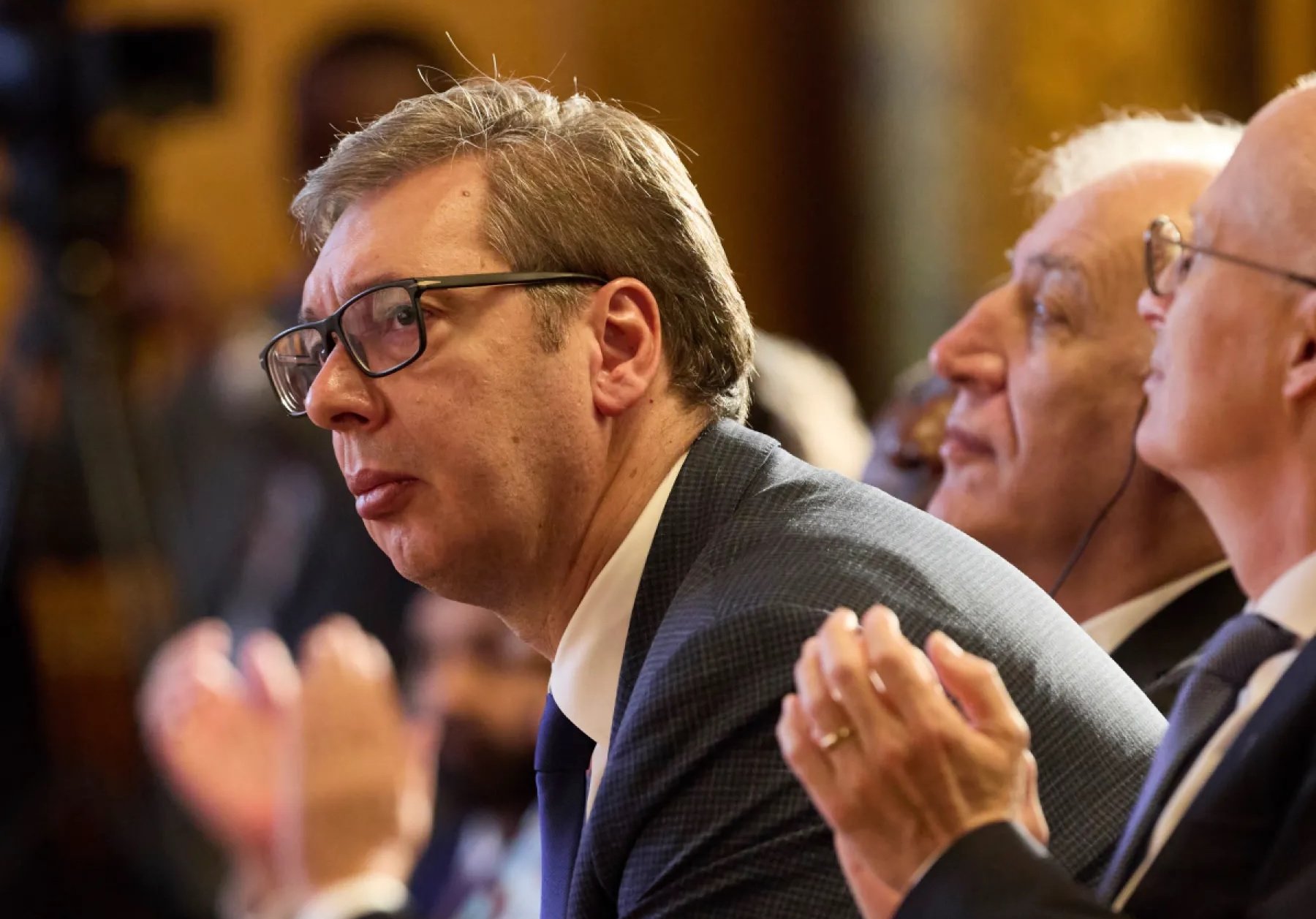 zakharova-thumbon-presidentin-serb-ndoshta-jane-dy-vuciqa-neve-na-thote-nje-gje-te-tjereve-tjeter-gje