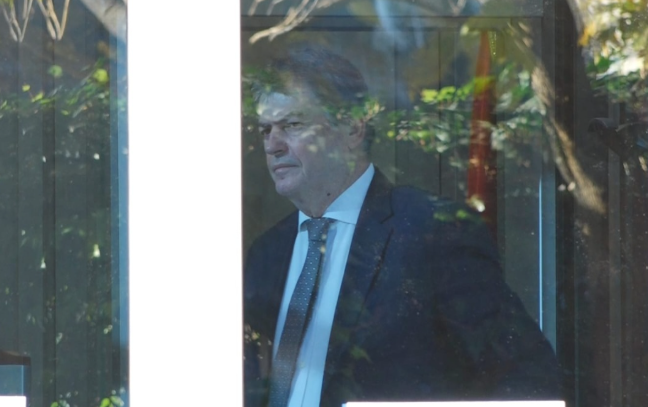 Ish presidenti shqiptar  Bamir Topi paraqitet në SPAK