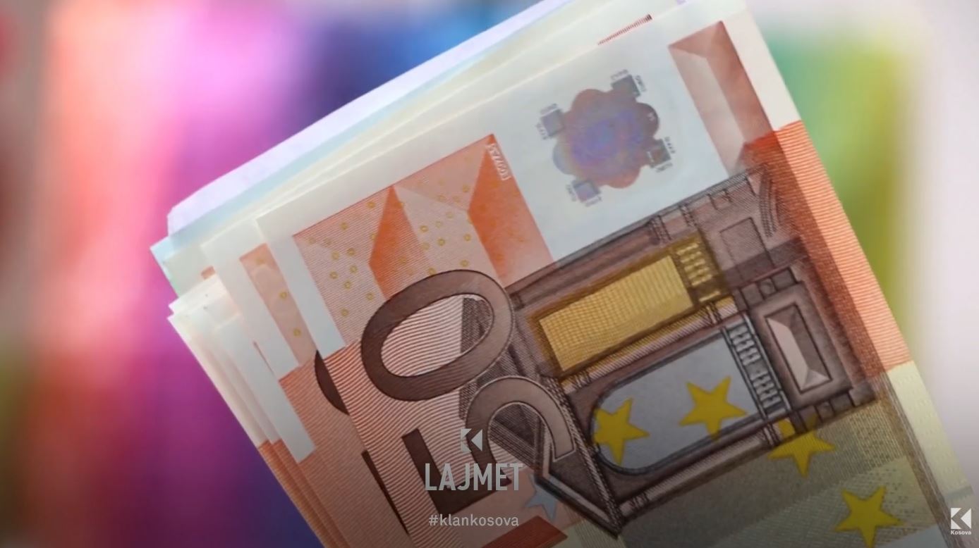 Shtesat për pensionistë e fëmijë  100 eurot e Kurtit  praktikë korruptuese  VIDEO 