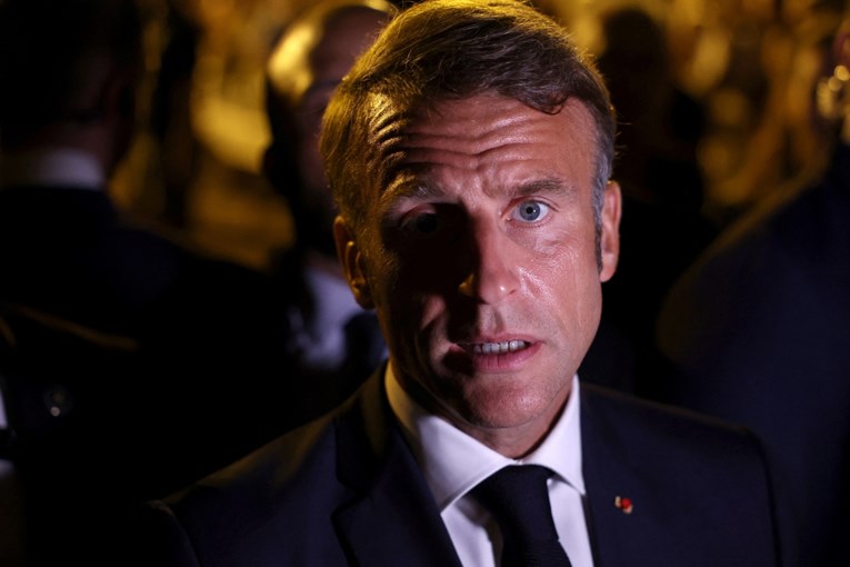 Macron kërcënon Kinën