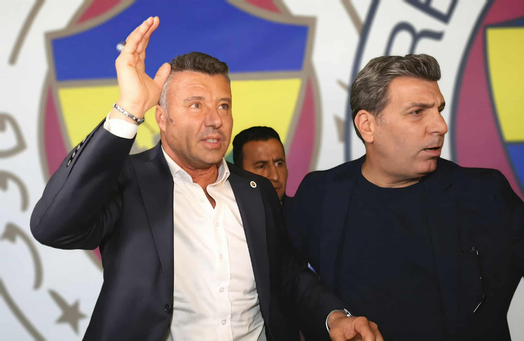 Shpërthen skandali në Turqi  kryetari i Fenerbahçes në hetim për trafik droge