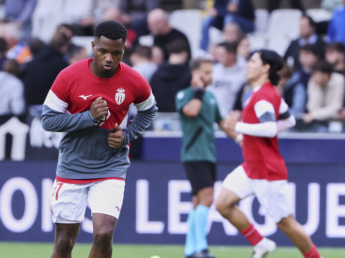 Monaco  pishman  për Ansu Fatin