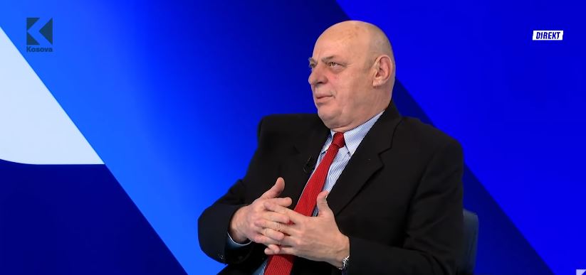 Çeku  godet  Kurtin  Është njeriu i fundit që mund të lëvdohet se ka bërë diçka për ushtri  VIDEO 