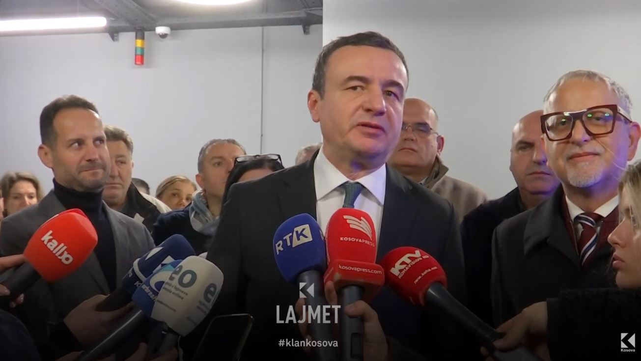 Projektet elektorale: Kurti përuron “me hile”, QKMF që s’ekziston (VIDEO)